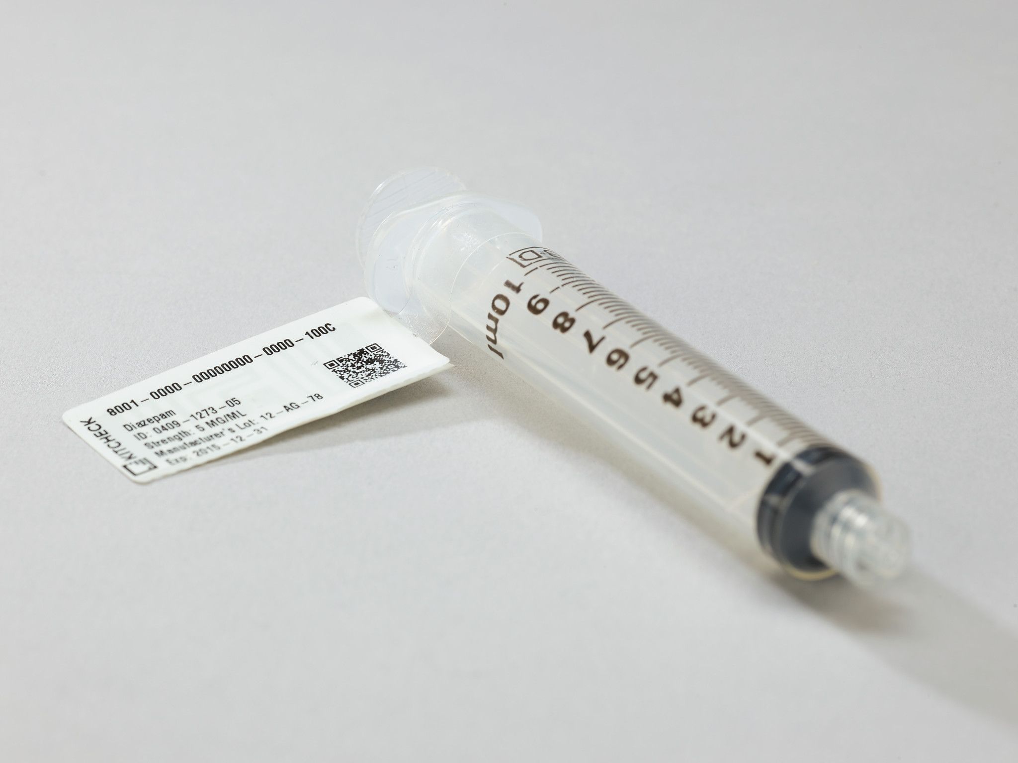 medical research syringe